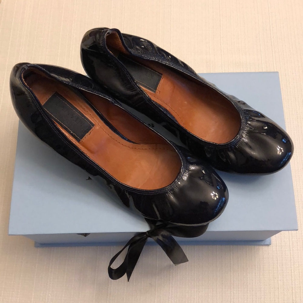 Lanvin Navy Ballet Heel